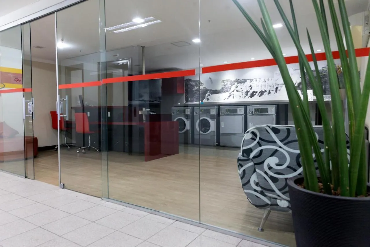 Excelente Flat Proximo Ao Shopping Ibirapuera Hotel Sao Paulo 4*,