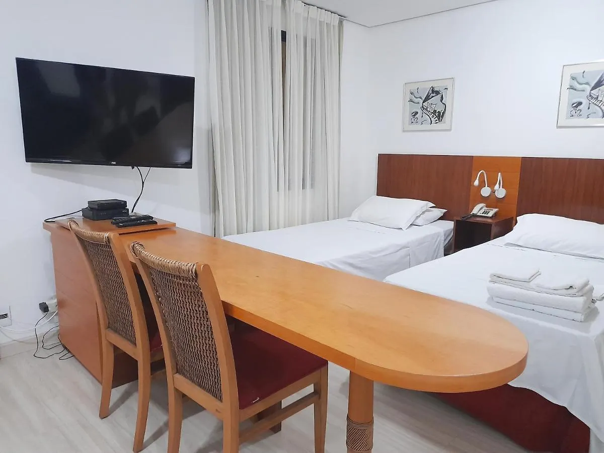 Excelente Flat Proximo Ao Shopping Ibirapuera Hotel Sao Paulo 4*,  Brazil